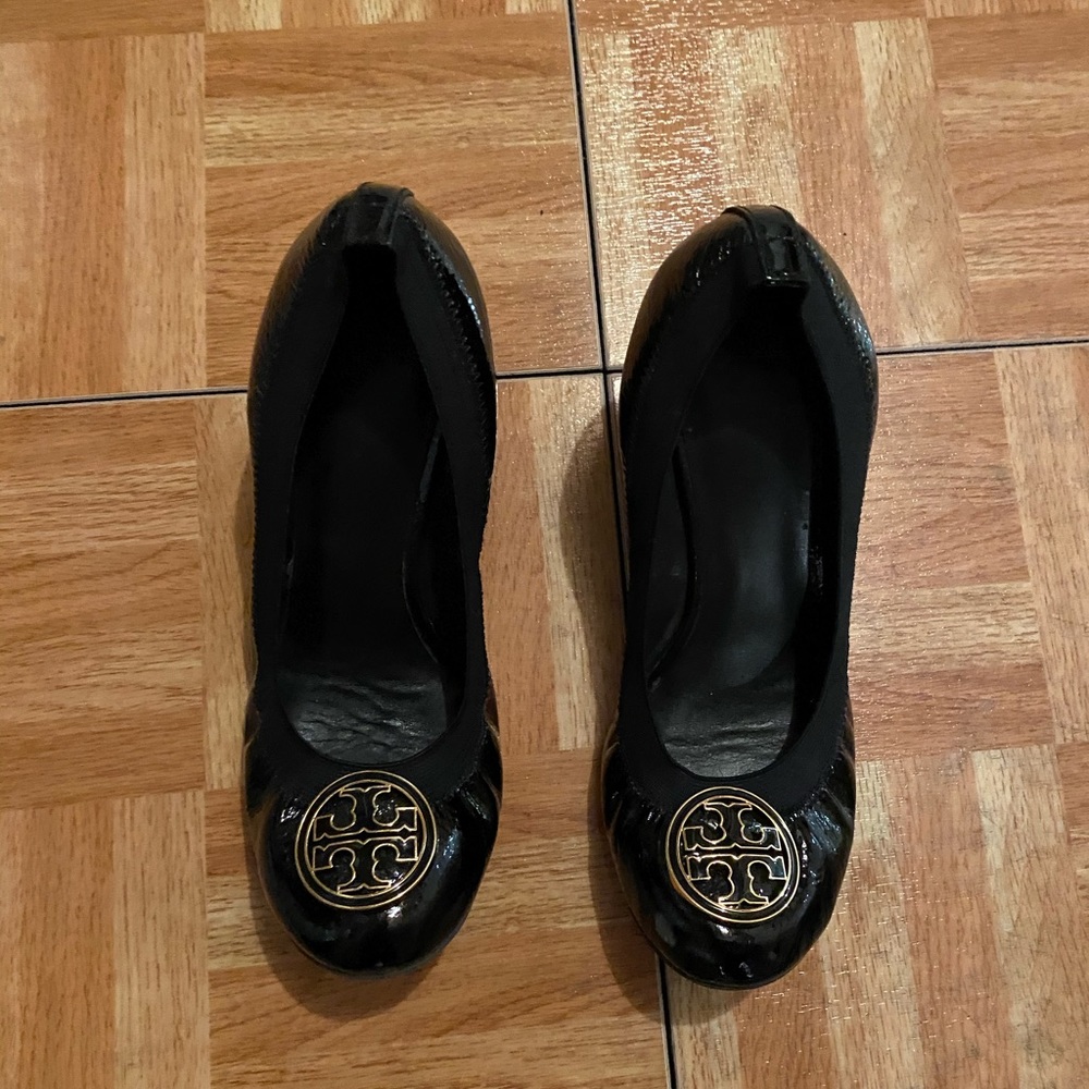 Black Tory Burch Wedges